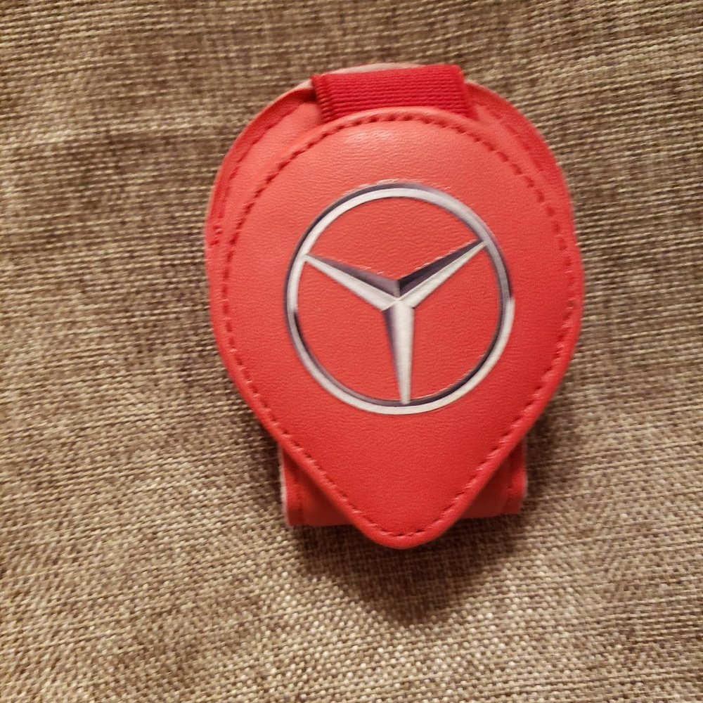 Mercedes benz red magnet clip sun visor sunglass holder